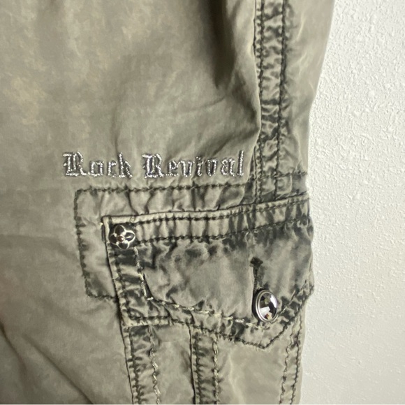 Rock Revival Size 27 Cropped Cargo Pants Slate Grey Belted Punk Y2K Low Rise - Picture 9 of 11